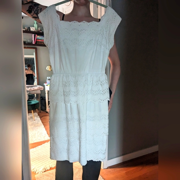 Women's 1950's Vintage white cotton lined lace dress xs/s EUC - Picture 2 of 16